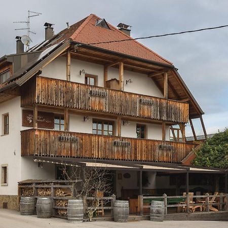 Guesthouse Novak Dvor Exteriér fotografie