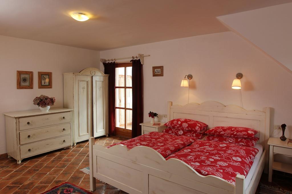 Guesthouse Novak Dvor Pokoj fotografie
